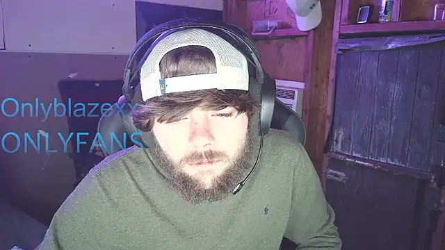 OnlyBlazexx online show from February 6, 3:44 am