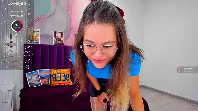 Kelly Cuutie online show from September 21, 12:23 am