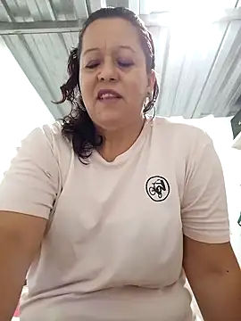 Snapshot of Fulopp15 chatting on January 1, 1:58 am Fulopp15 online show from January 1, 1:58 am