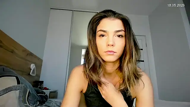 xxvsesss online show from May 18, 2:18 am
