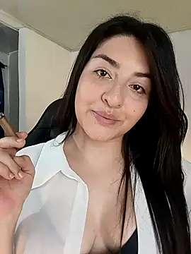 Snapshot of moritalatina chatting on July 17, 8:24 pm moritalatina online show from July 17, 8:24 pm