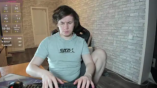 iliaskrislove online show from March 4, 2:38 am