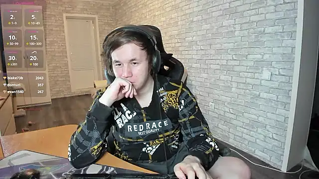 iliaskrislove online show from March 6, 9:53 pm