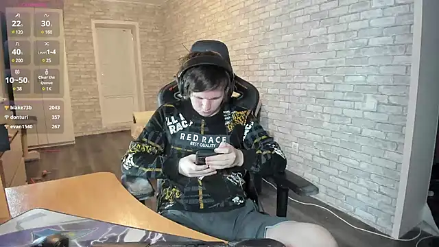 iliaskrislove online show from March 8, 10:34 pm