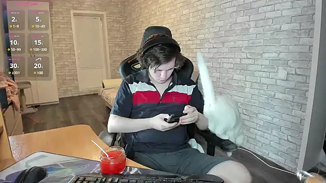 iliaskrislove online show from March 17, 5:16 pm