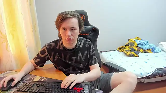 iliaskrislove online show from September 24, 10:40 am