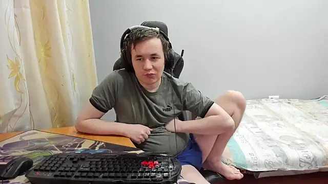 iliaskrislove online show from February 2, 12:48 pm