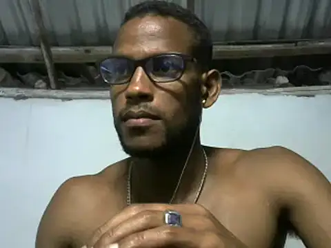 Snapshot of michel_sc chatting on September 22, 5:31 am michel sc online show from September 22, 5:31 am