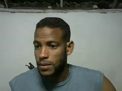 Snapshot of michel_sc chatting on October 24, 5:48 am michel sc online show from October 24, 5:48 am