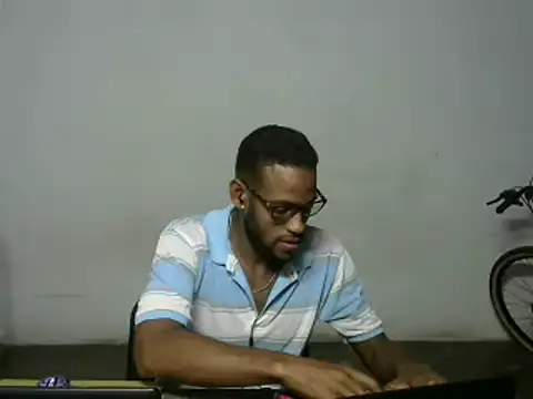 Snapshot of michel_sc chatting on October 26, 5:24 am michel sc online show from October 26, 5:24 am