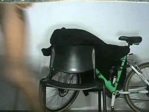 Snapshot of michel_sc chatting on February 15, 6:21 am michel sc online show from February 15, 6:21 am