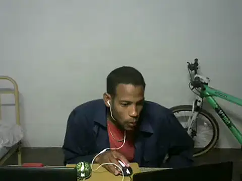 Snapshot of michel_sc chatting on February 16, 11:06 am michel sc online show from February 16, 11:06 am