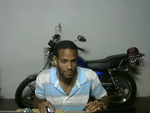 Snapshot of michel_sc chatting on March 21, 5:12 am michel sc online show from March 21, 5:12 am