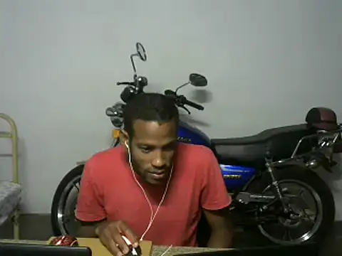 Snapshot of michel_sc chatting on March 25, 6:52 am michel sc online show from March 25, 6:52 am