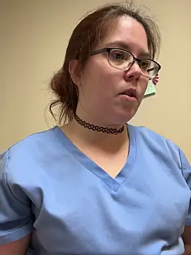 FreakNastyLacie online show from February 1, 6:21 am