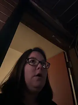 Snapshot of FreakNastyLacie chatting on September 24, 8:28 am FreakNastyLacie online show from September 24, 8:28 am