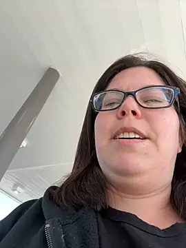 Snapshot of FreakNastyLacie chatting on November 4, 4:06 pm FreakNastyLacie online show from November 4, 4:06 pm