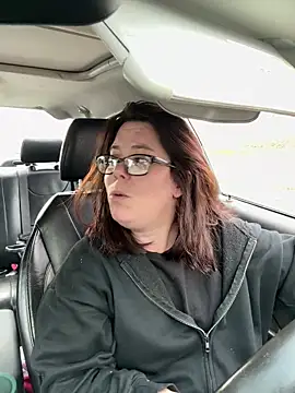 Snapshot of FreakNastyLacie chatting on November 12, 8:19 pm FreakNastyLacie online show from November 12, 8:19 pm