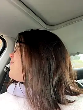 Snapshot of FreakNastyLacie chatting on November 17, 3:07 pm FreakNastyLacie online show from November 17, 3:07 pm