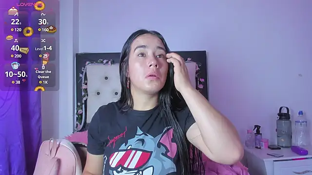 Veeronica Smith online show from February 12, 1:16 pm