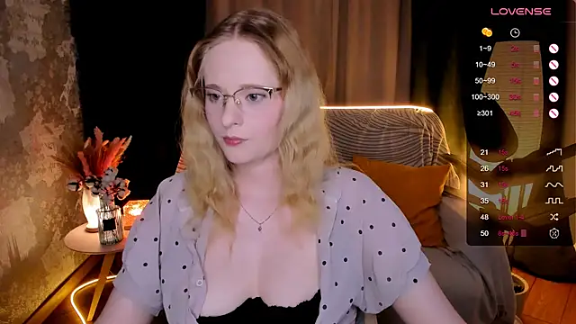 Aemilia  online show from November 10, 8:35 am