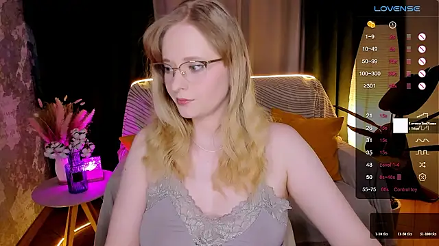 Aemilia  online show from January 15, 8:52 am