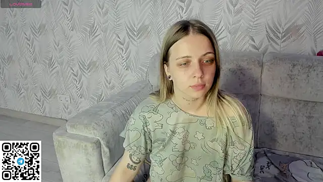 Alice Halle online show from July 19, 8:34 pm