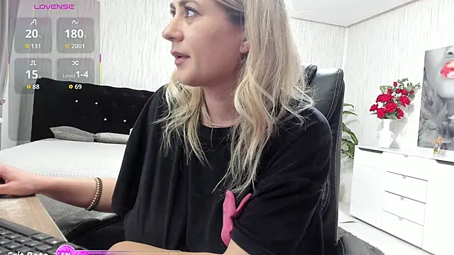 KattyeFox online show from November 15, 10:26 pm