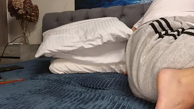 Strip-Lady online show from March 19, 2:21 pm