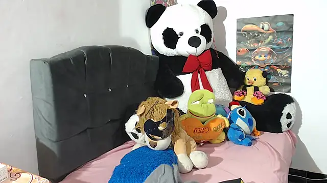 SWEETT CORY online show from December 10, 5:17 am