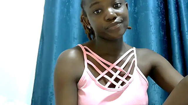 Snapshot of Latiffagodess chatting on May 27, 5:15 am Latiffagodess online show from May 27, 5:15 am