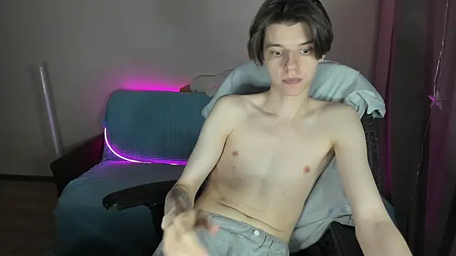 Liam sexy1 online show from March 6, 5:11 pm