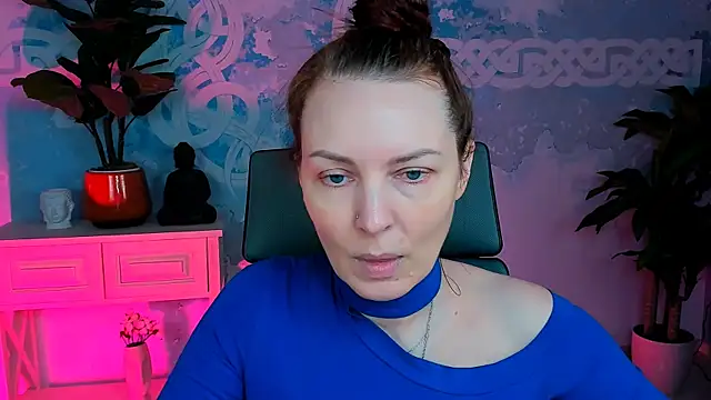 VandaRossi online show from September 26, 10:19 am