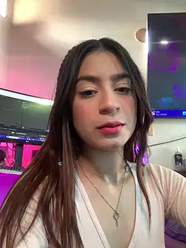 Snapshot of samantha_evans2 chatting on January 6, 9:22 pm samantha evans2 online show from January 6, 9:22 pm