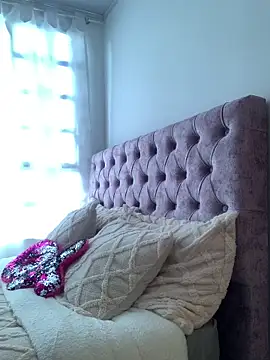 Snapshot of samantha_evans2 chatting on January 14, 8:48 pm samantha evans2 online show from January 14, 8:48 pm