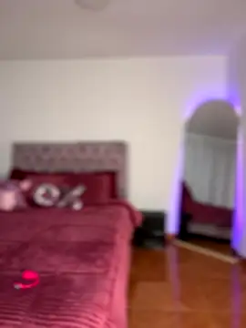 Snapshot of samantha_evans2 chatting on September 19, 11:05 pm samantha evans2 online show from September 19, 11:05 pm