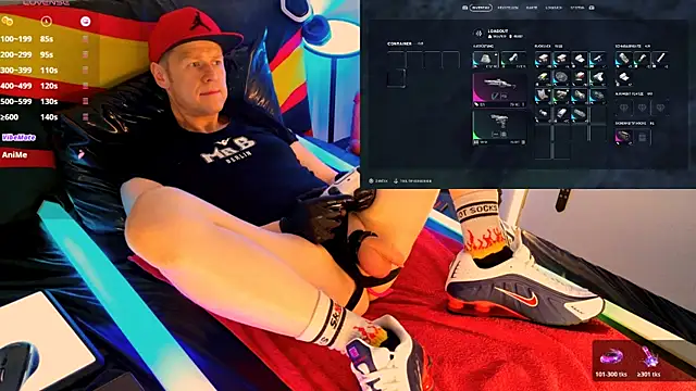 Snapshot of Fuc71 chatting on February 28, 2:18 pm Fuc71 online show from February 28, 2:18 pm