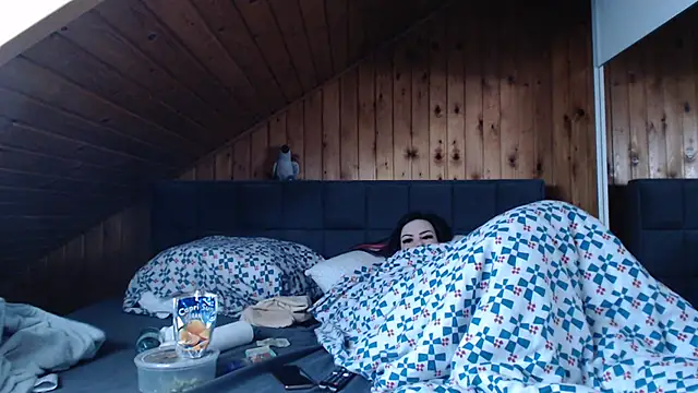 BoeseMoni1998 online show from September 30, 10:31 am