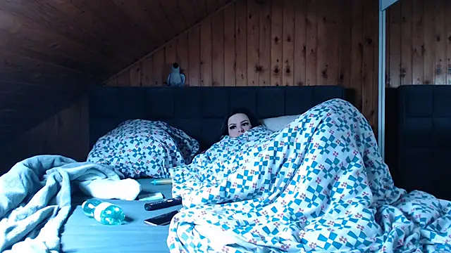 BoeseMoni1998 online show from October 4, 11:30 am