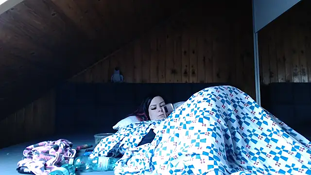 BoeseMoni1998 online show from October 28, 2:31 pm