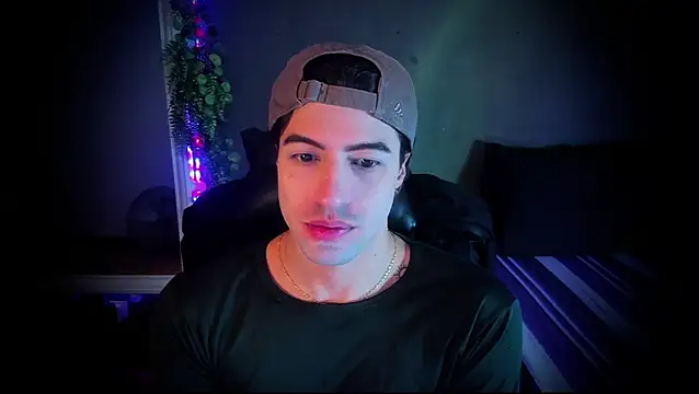 Snapshot of newjeff chatting on October 6, 4:21 am newjeff online show from October 6, 4:21 am