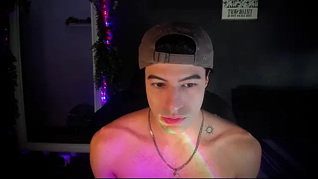 Snapshot of newjeff chatting on October 17, 10:40 am newjeff online show from October 17, 10:40 am