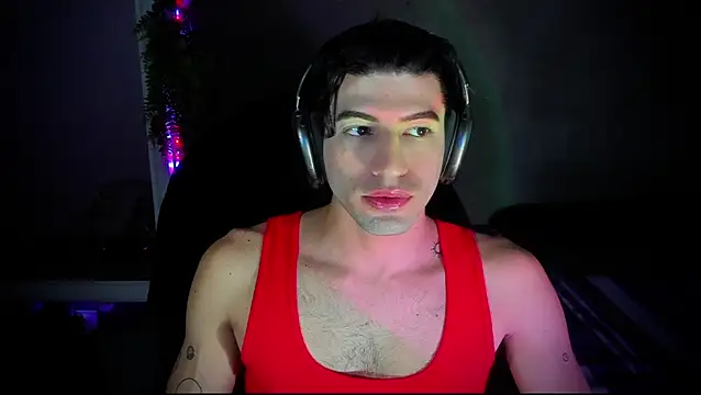 Snapshot of newjeff chatting on October 28, 10:45 pm newjeff online show from October 28, 10:45 pm