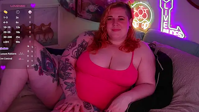 opalreigning online show from June 29, 9:26 am