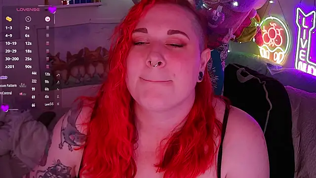 opalreigning online show from July 20, 10:39 am