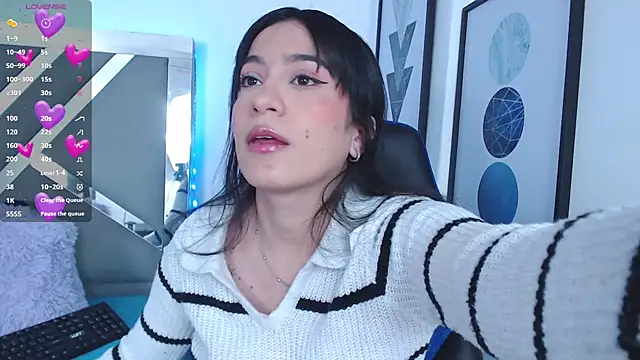 ZaraDames  online show from February 12, 5:05 am