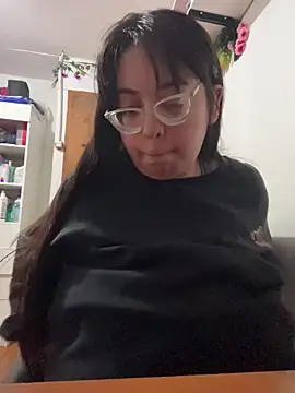 Snapshot of indiegirl666 chatting on February 23, 2:53 am indiegirl666 online show from February 23, 2:53 am