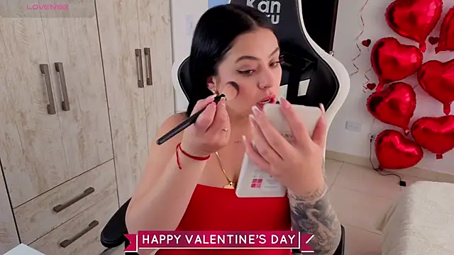 Victoryyy  online show from February 14, 8:16 pm