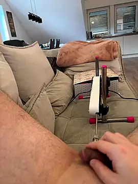 Snapshot of 19paddy90 chatting on December 5, 12:00 pm 19paddy90 online show from December 5, 12:00 pm