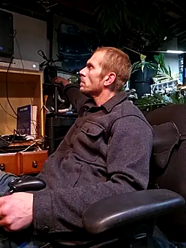 mrwinsalot88 online show from November 11, 9:37 pm